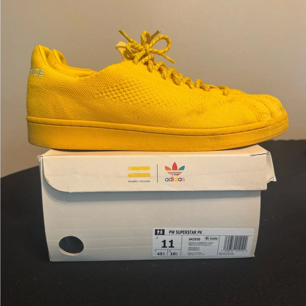 Adidas Pharrell Williams Superstar Primeknit Men’s Size 11 “Bold Gold” - Picture 1 of 5